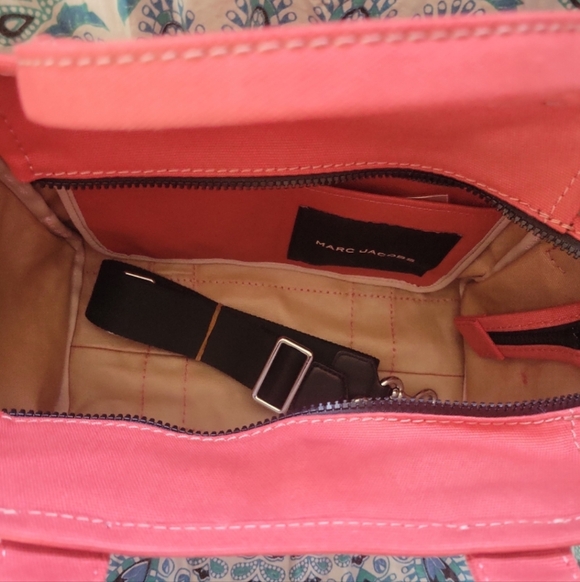 Marc Jacobs Pink Tote Bag - Picture 8 of 8